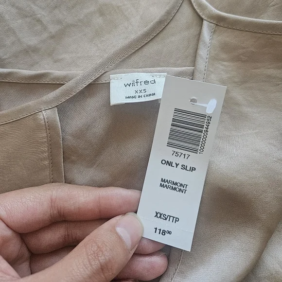 WILFRED Only Slip Midi Dress Marmont Champagne Satin XXS Aritzia NWT - Picture 3 of 6